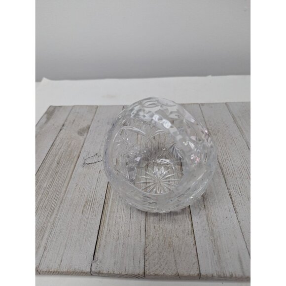 Vintage Crystal Cut Glass Centerpiece Basket 4 3/4" - Picture 7 of 8